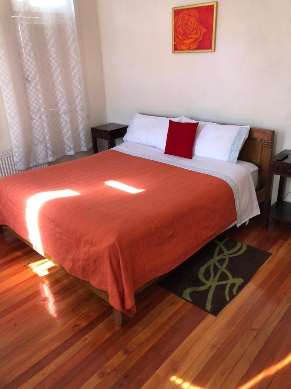 Casa Ryan Bed & Breakfast Santiago Exterior photo